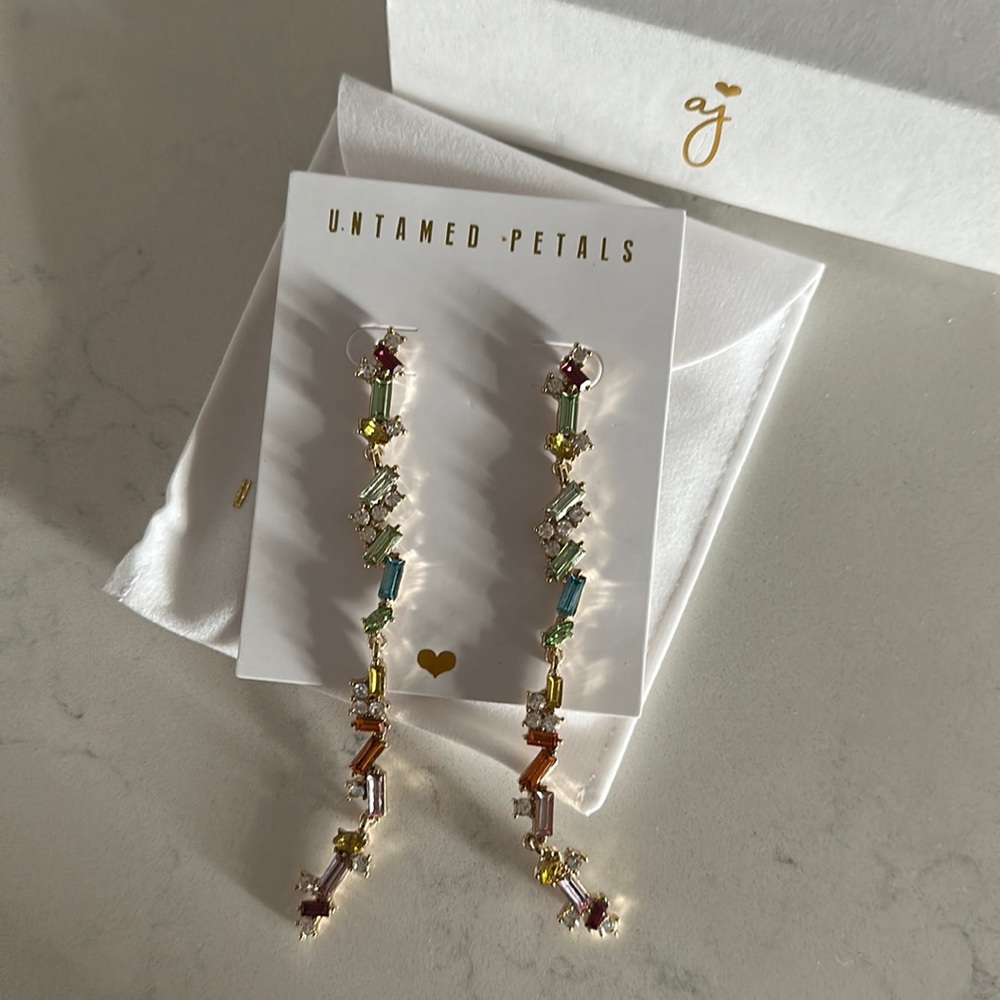Untamed Petals Midnight Linear Drop Earrings